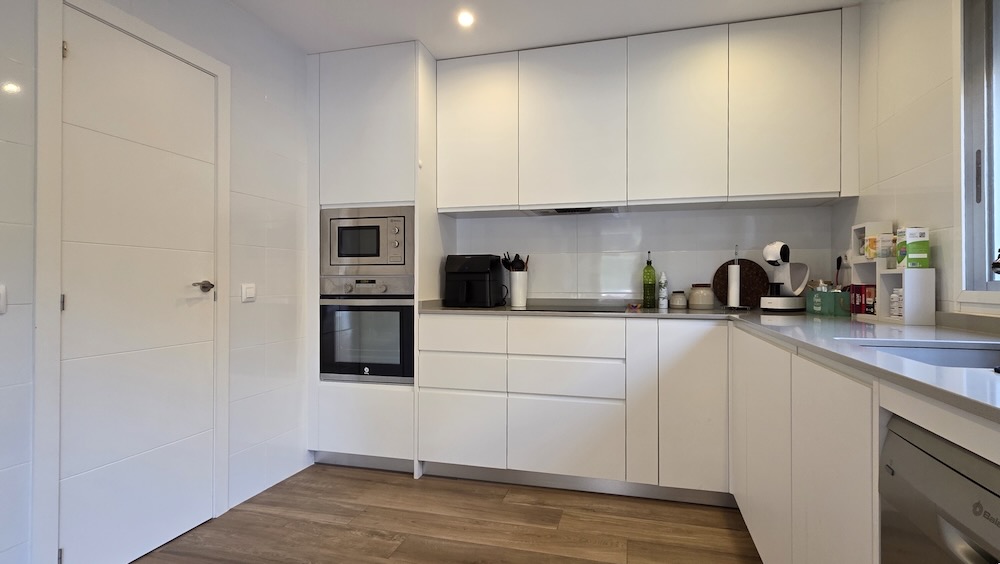 Property 2473 - Image 33